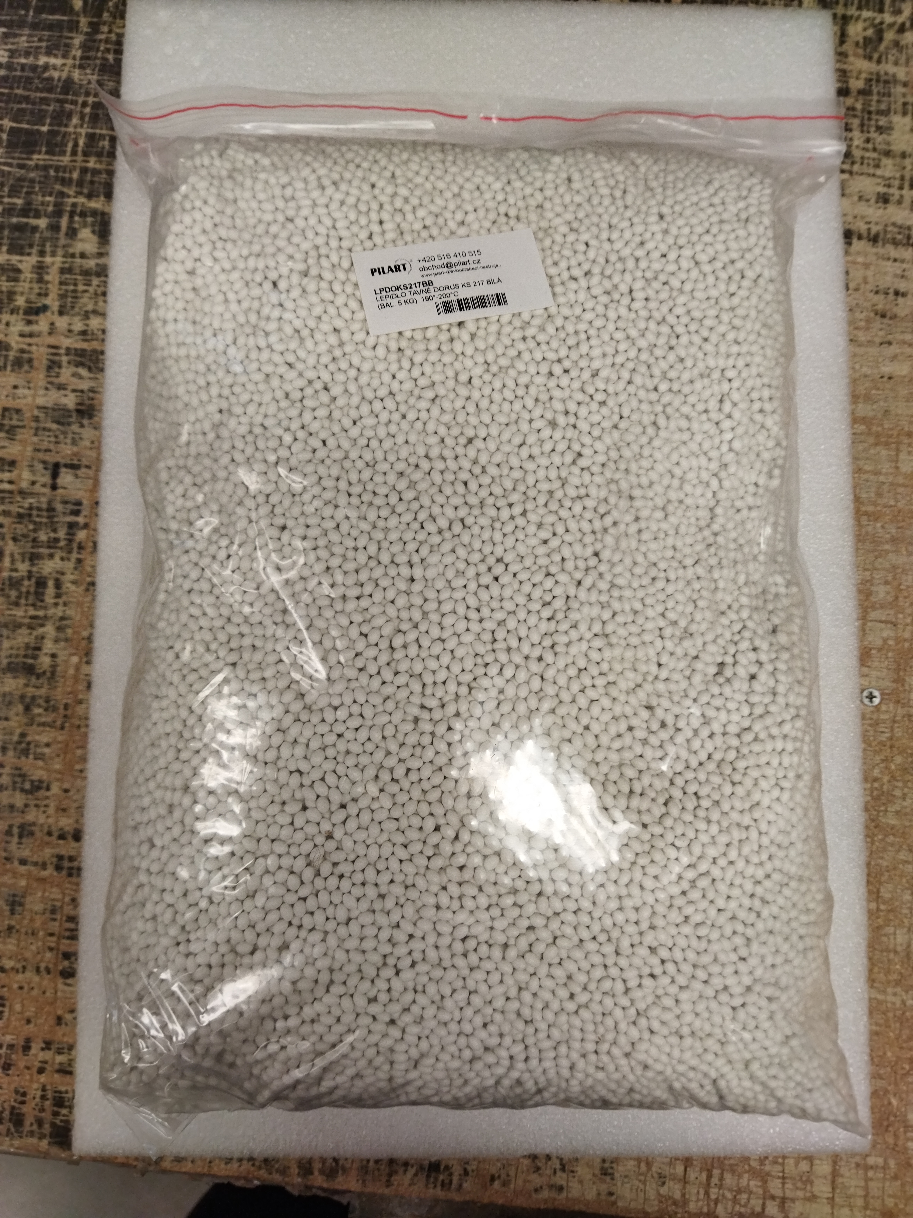 Tavné lepidlo DORUS KS 217 Bílá 5 kg